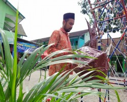Pak Aris